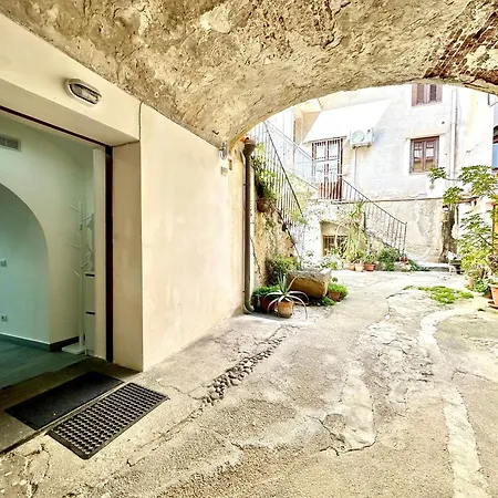 Casa Letizia Апартаменты *